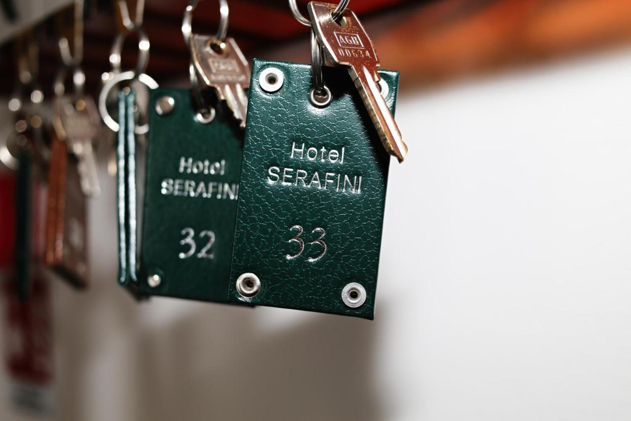 Hotel Serafini Misano Adriatico Exterior foto